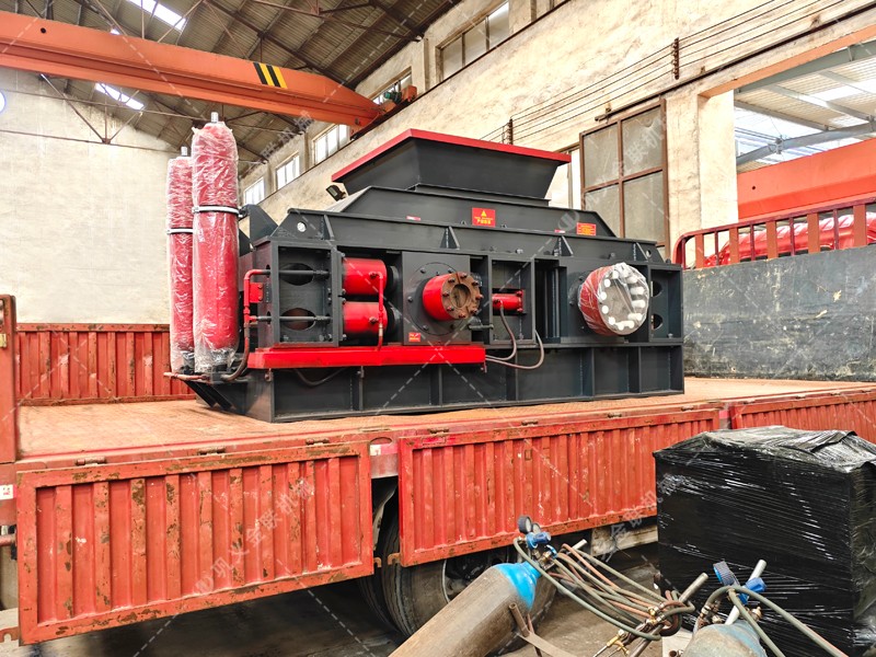 濕度大的物料堵機(jī)？對(duì)輥制砂機(jī)動(dòng)態(tài)調(diào)壓，濕料干料通吃